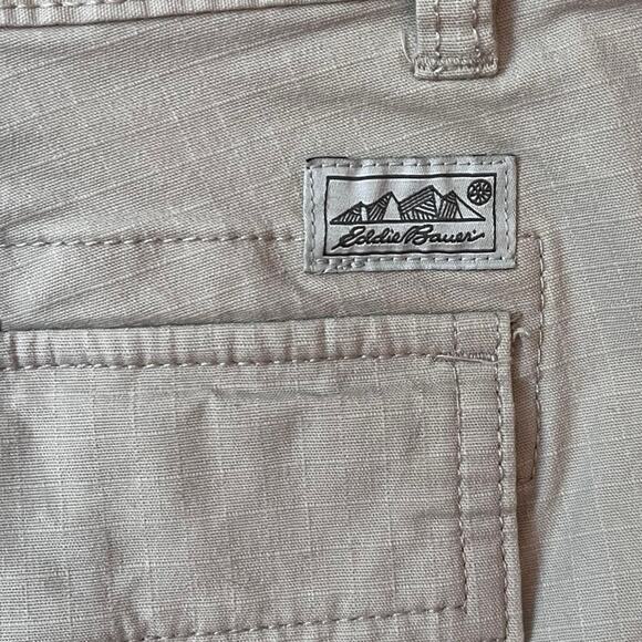 Eddie Bauer Khaki Hiking Shorts Women’s 10 Flat Front 5” Inseam High Waisted - Picture 3 of 10